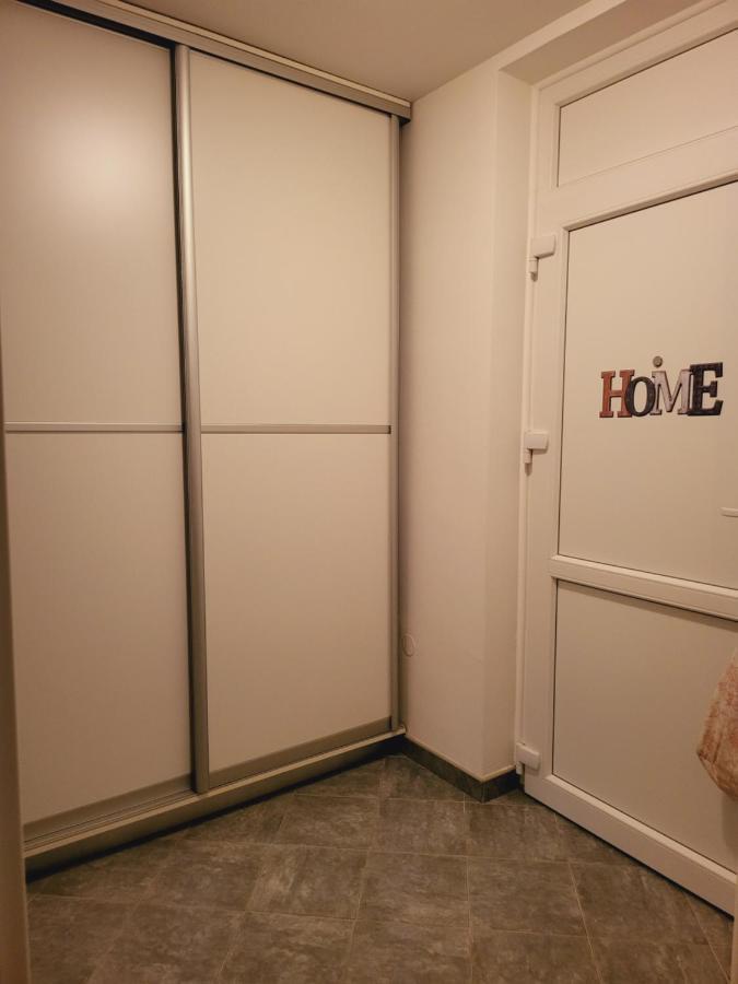 Dolly Airport Apartament Velika Gorica
